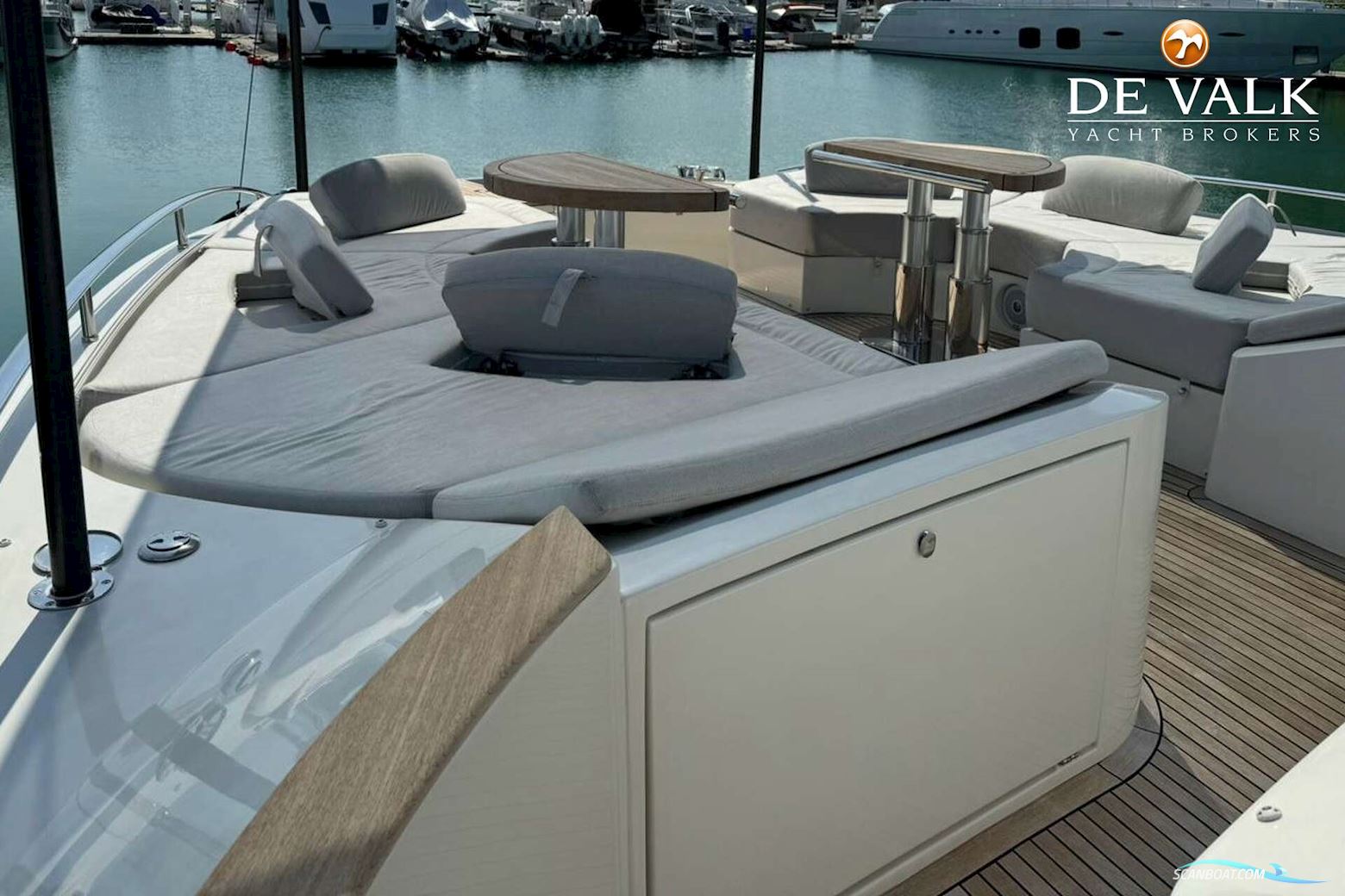 Monte Carlo Yachts MCY 70