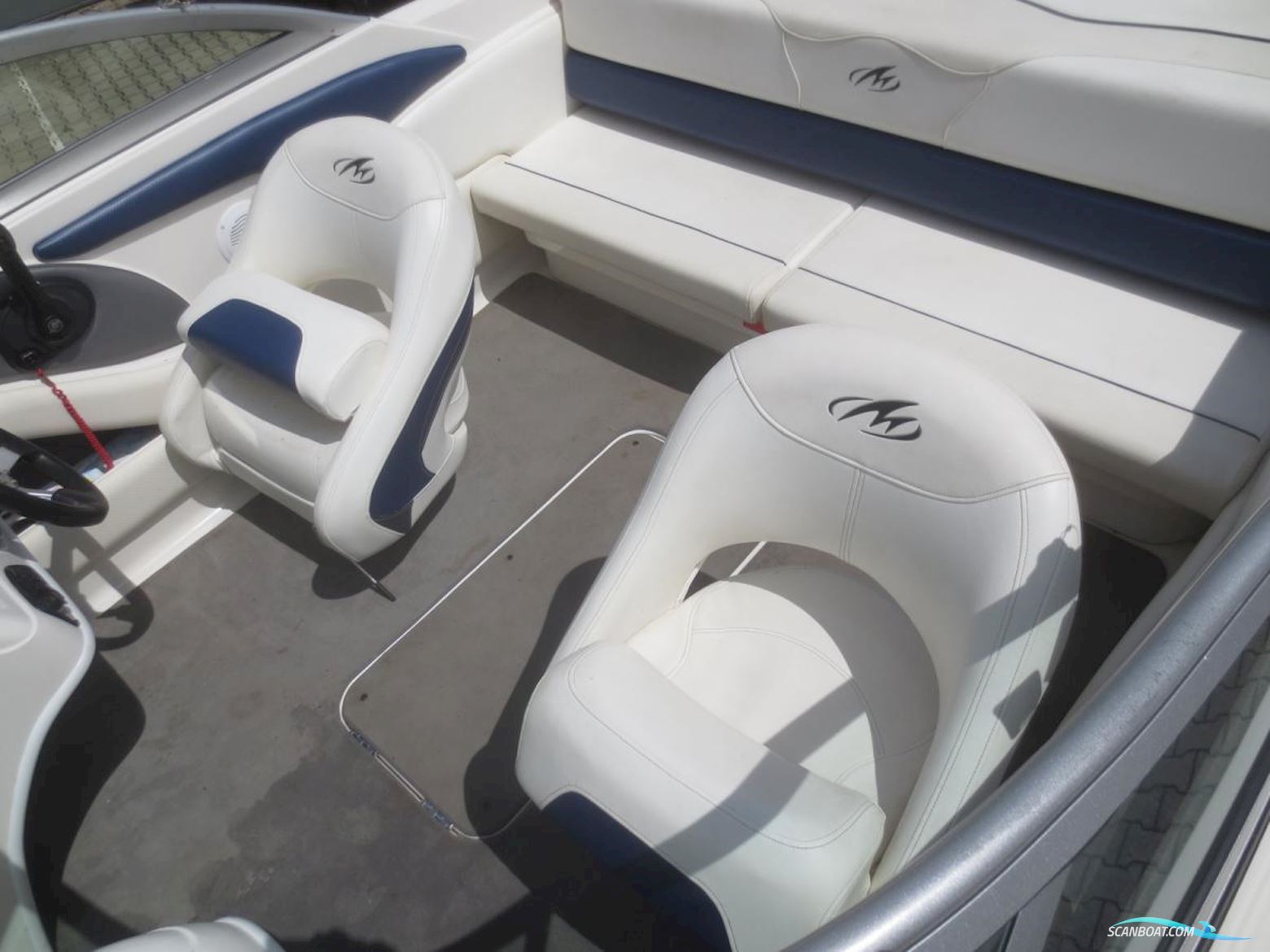 Monterey 184 180 FS Bowrider