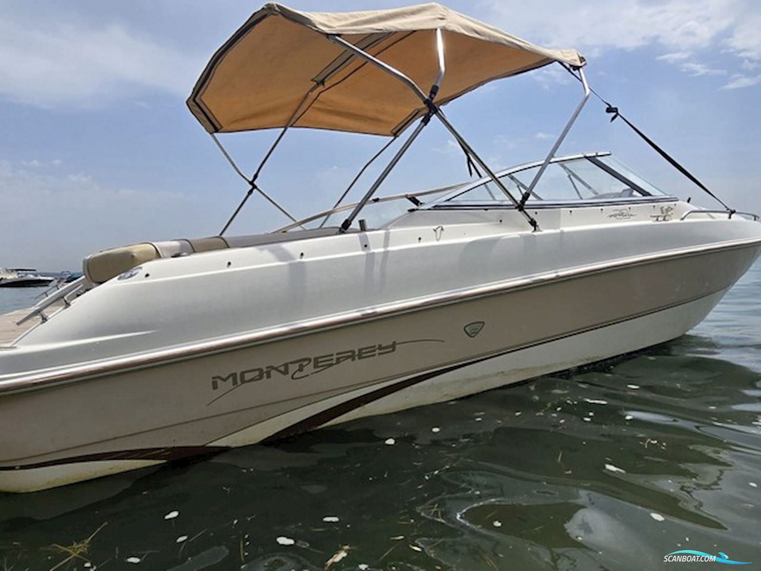 Monterey 210 Montura