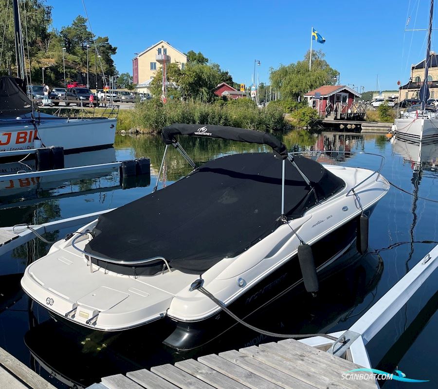 Monterey 228 SI Motorboot 2006, mit Mercruiser 5.0 Mpi motor, Sweden