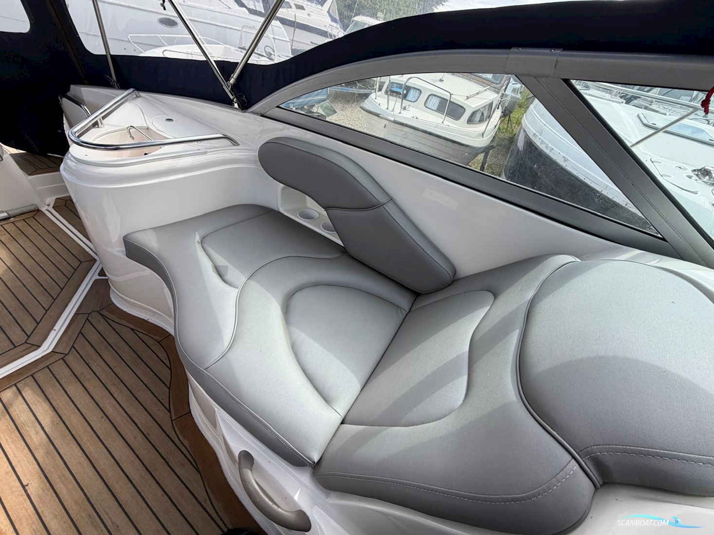 Monterey 245