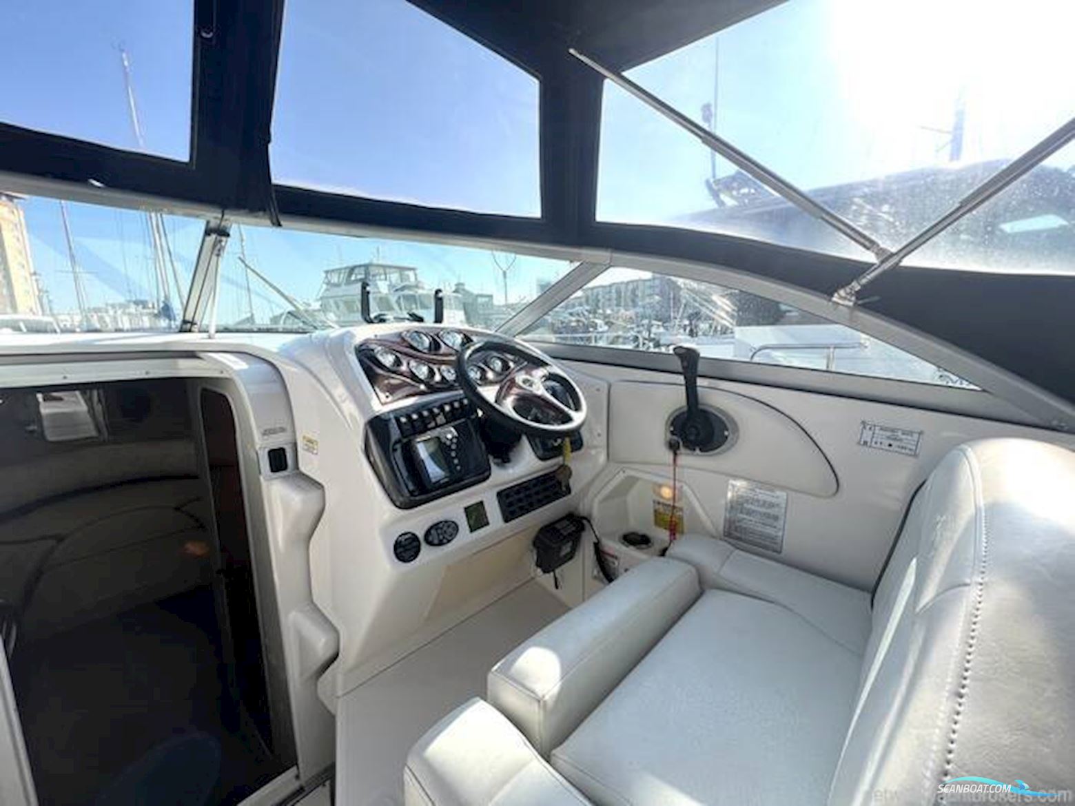 Monterey 245 Sport Cruiser