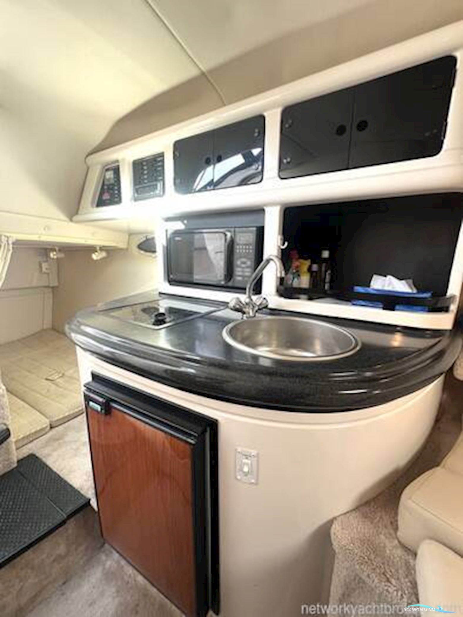 Monterey 245 Sport Cruiser