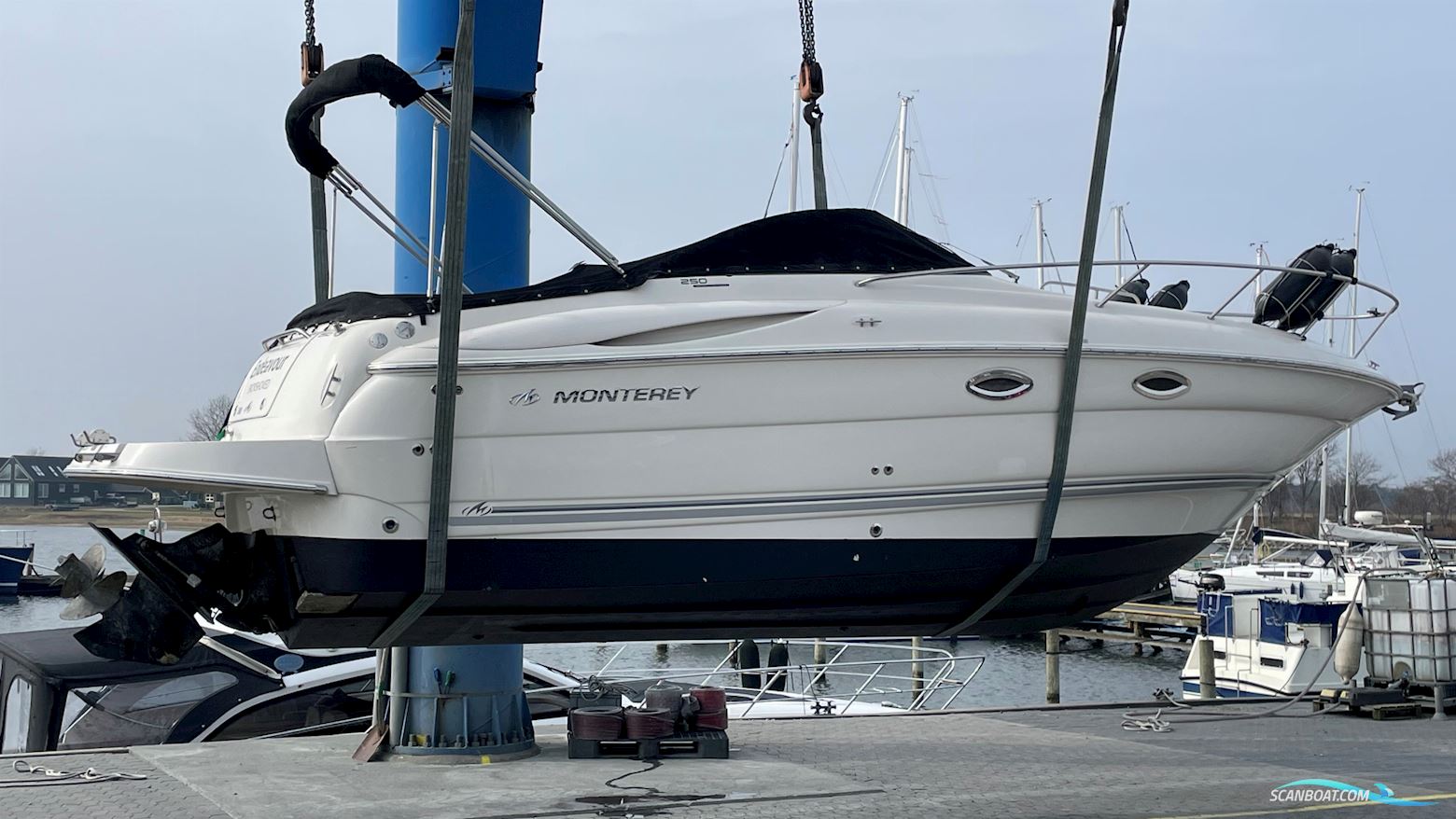 Monterey 250 CR Motorboot 2006, mit Mercruiser motor, Dänemark