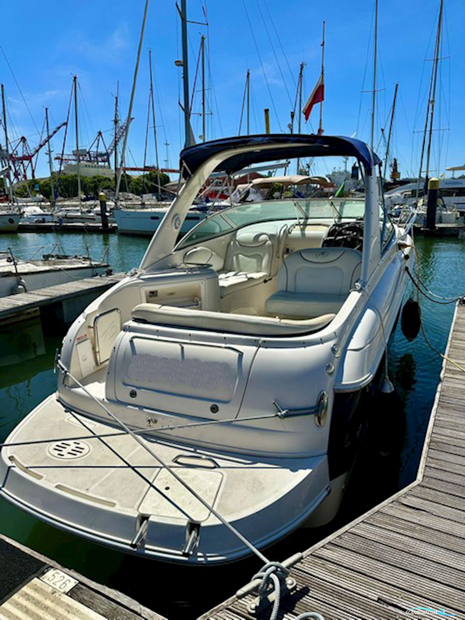 Monterey 265