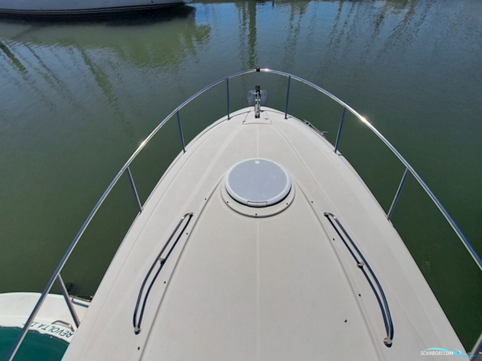 Monterey 265
