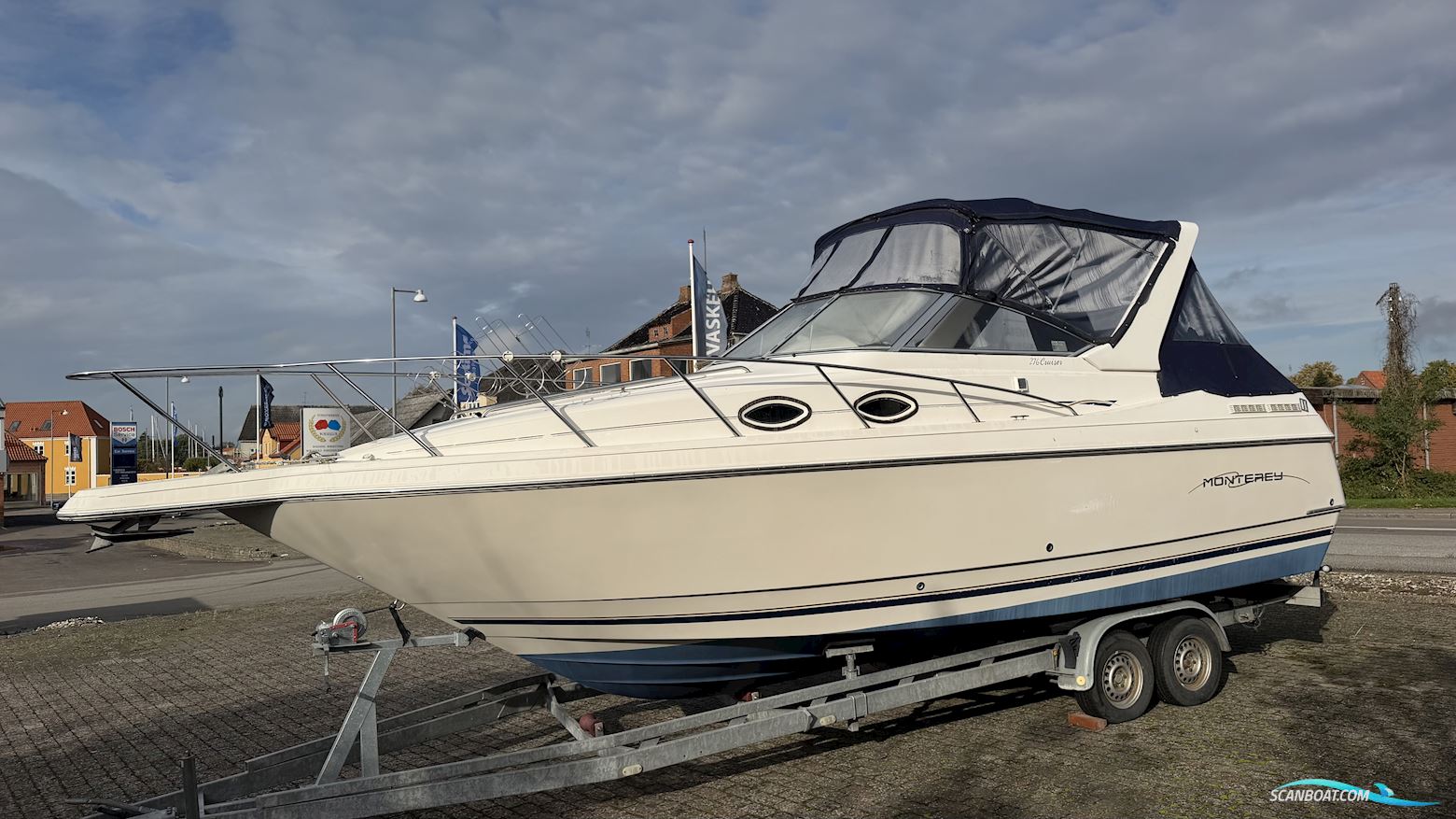 Monterey 276 Med Trailer