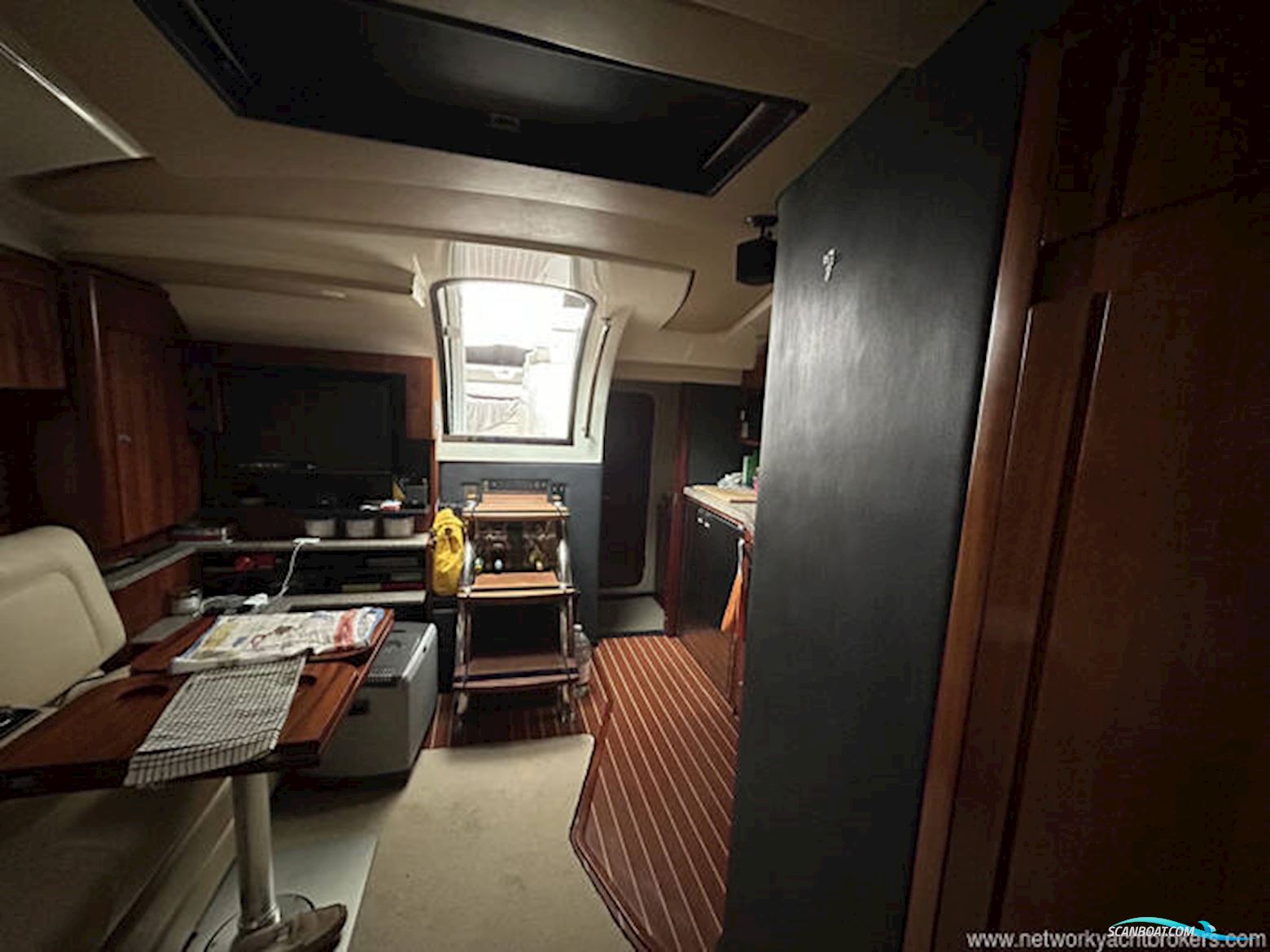 Monterey 415 Sports Yacht