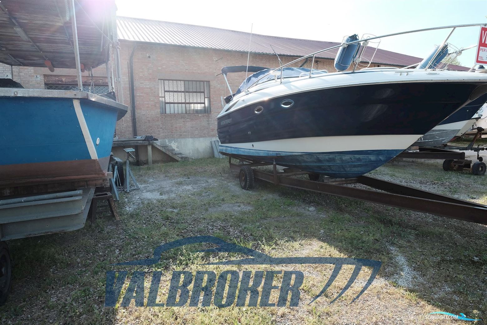 Monterey Boats 245 CR