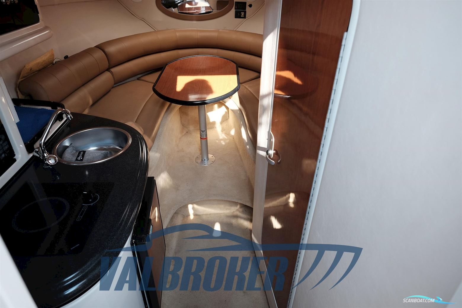 Monterey Boats 245 CR