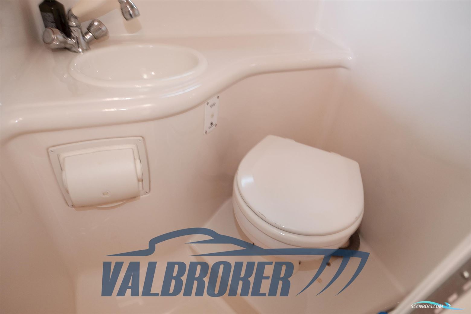 Monterey Boats 245 CR