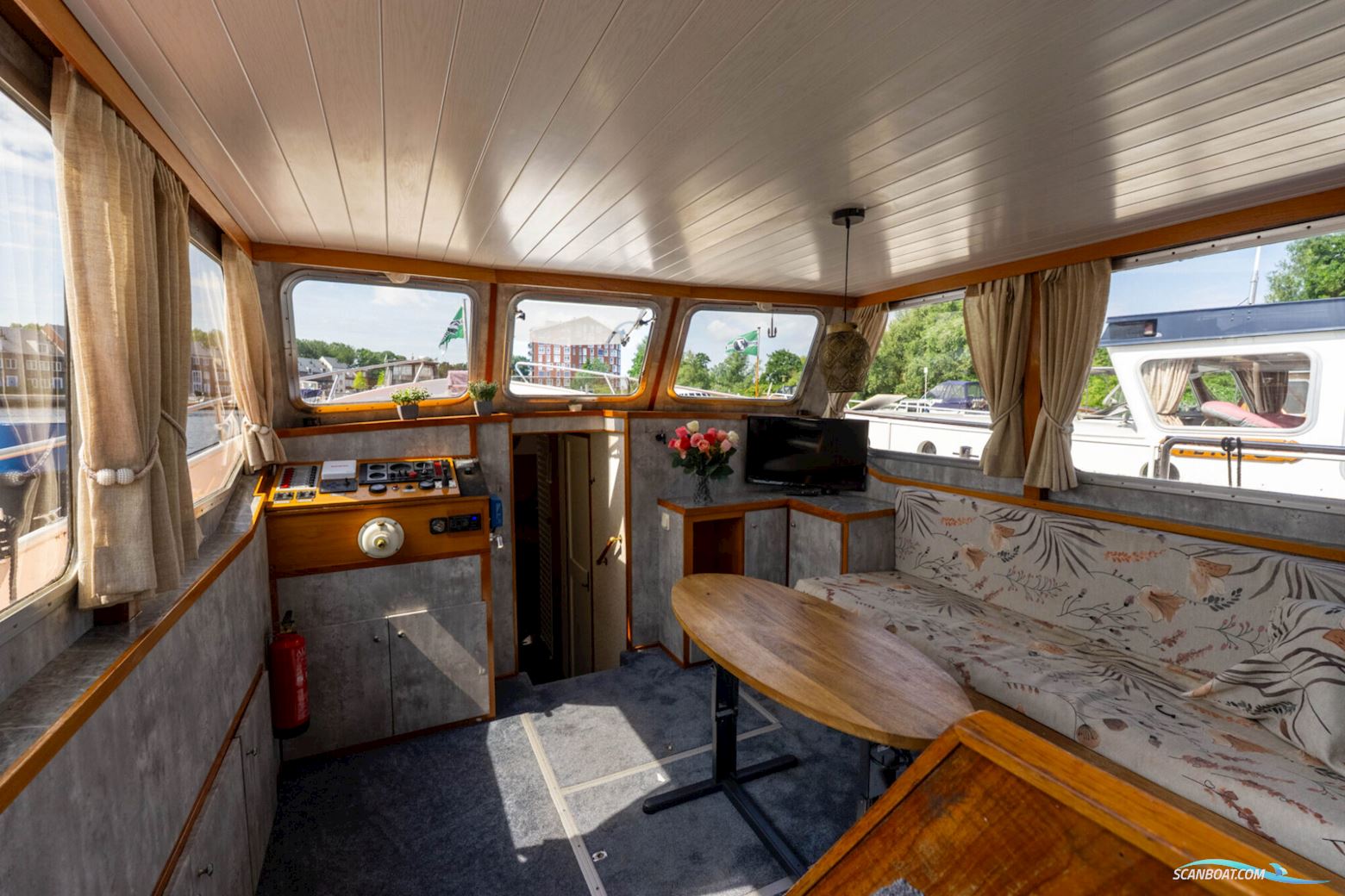 Monty Bank Kotter 38 AK Cabrio