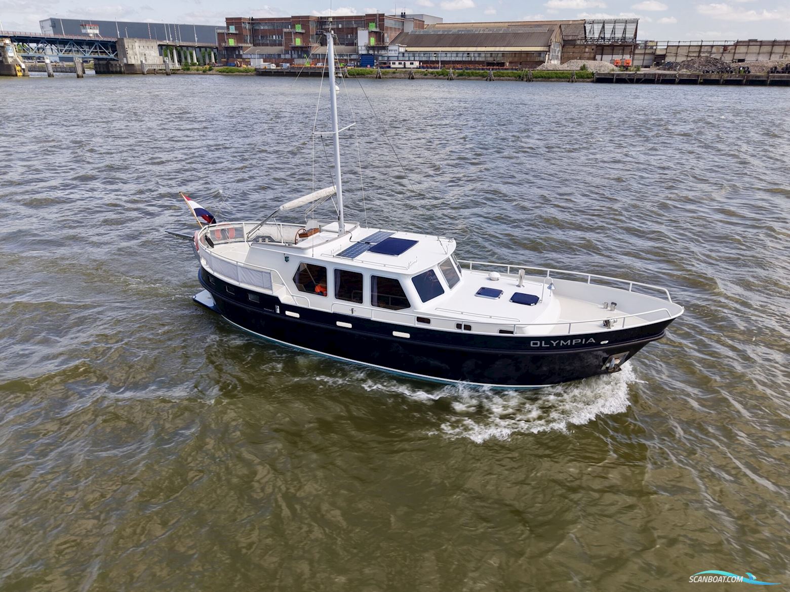 Monty Bank Kotter 41 AK Cabrio