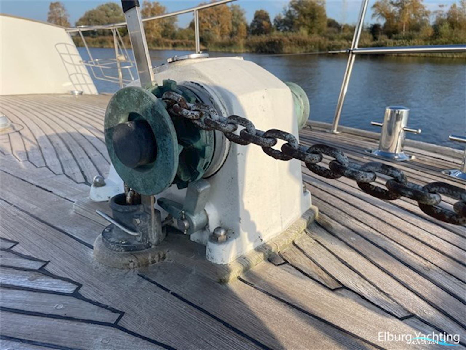 Moody Trawler 50 - Stabilizers