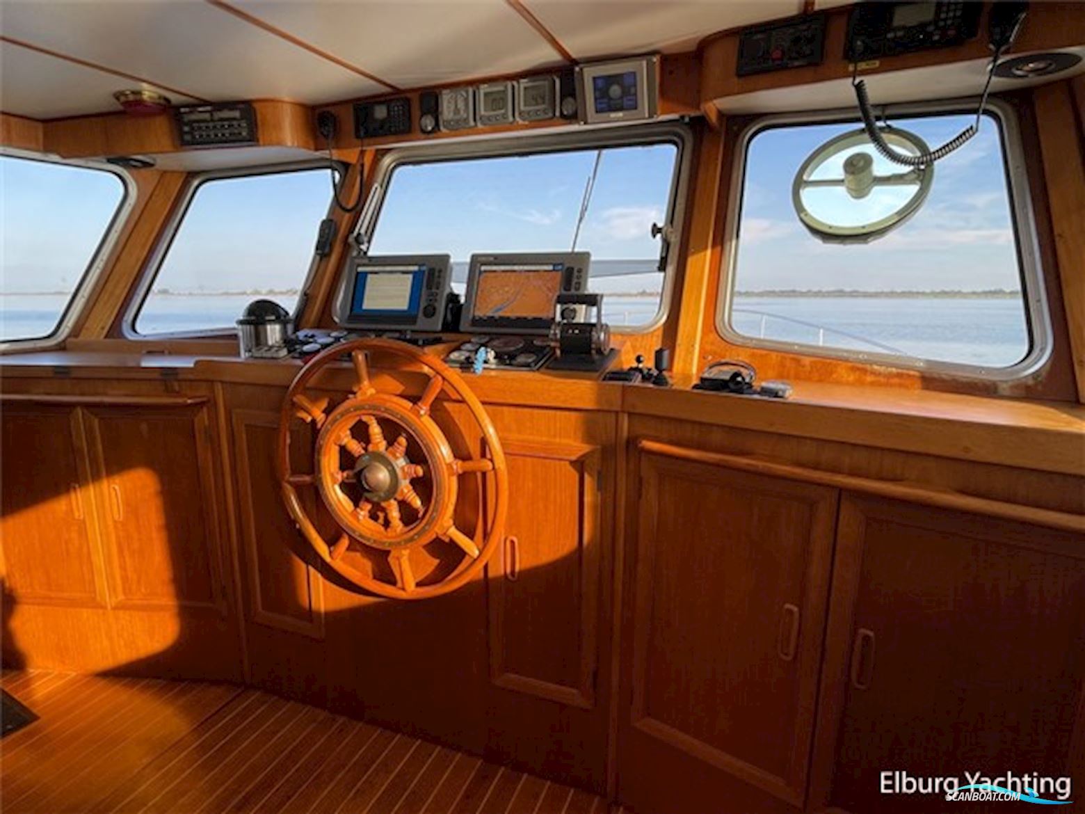 Moody Trawler 50 - Stabilizers