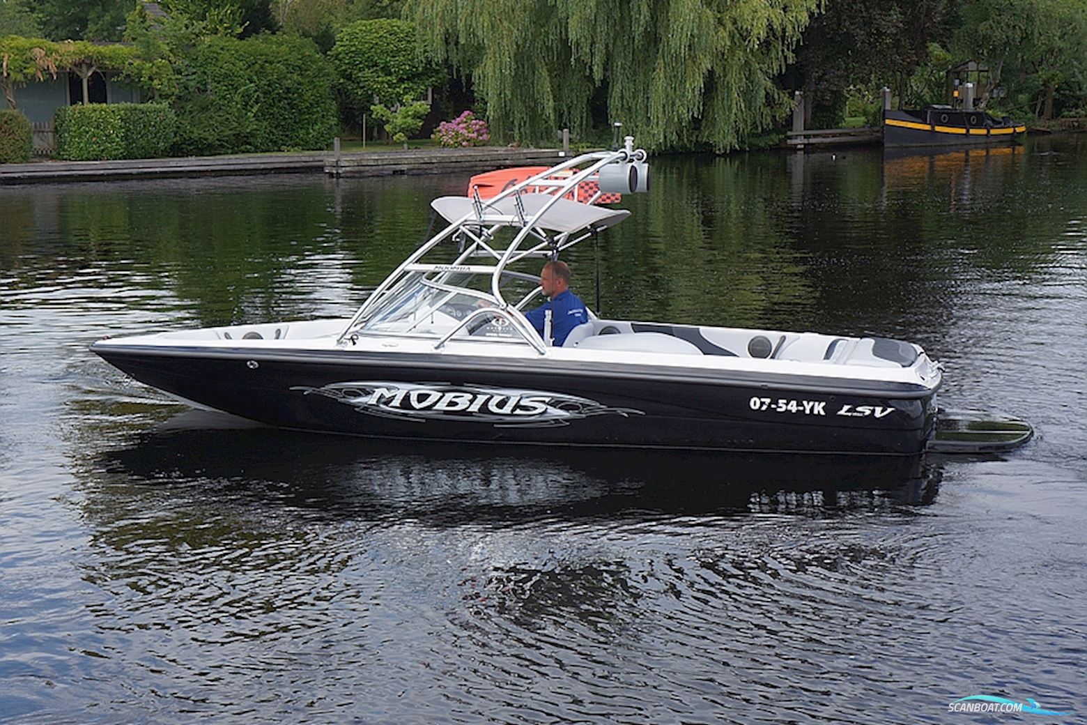 Moomba Mobius Lsv Motorboot 2004, mit Indmar motor, Niederlande
