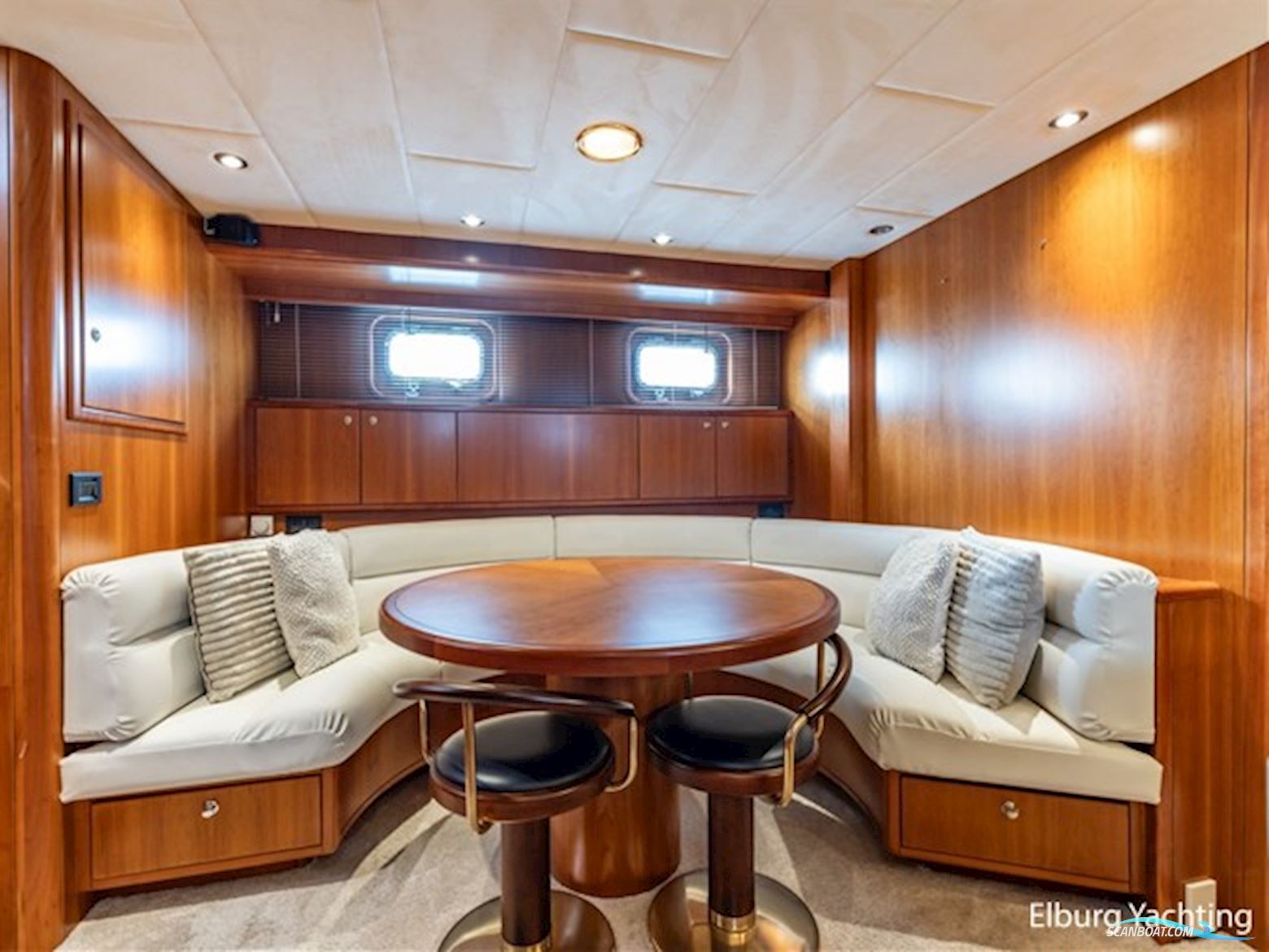 Moonen 68 - Flybridge