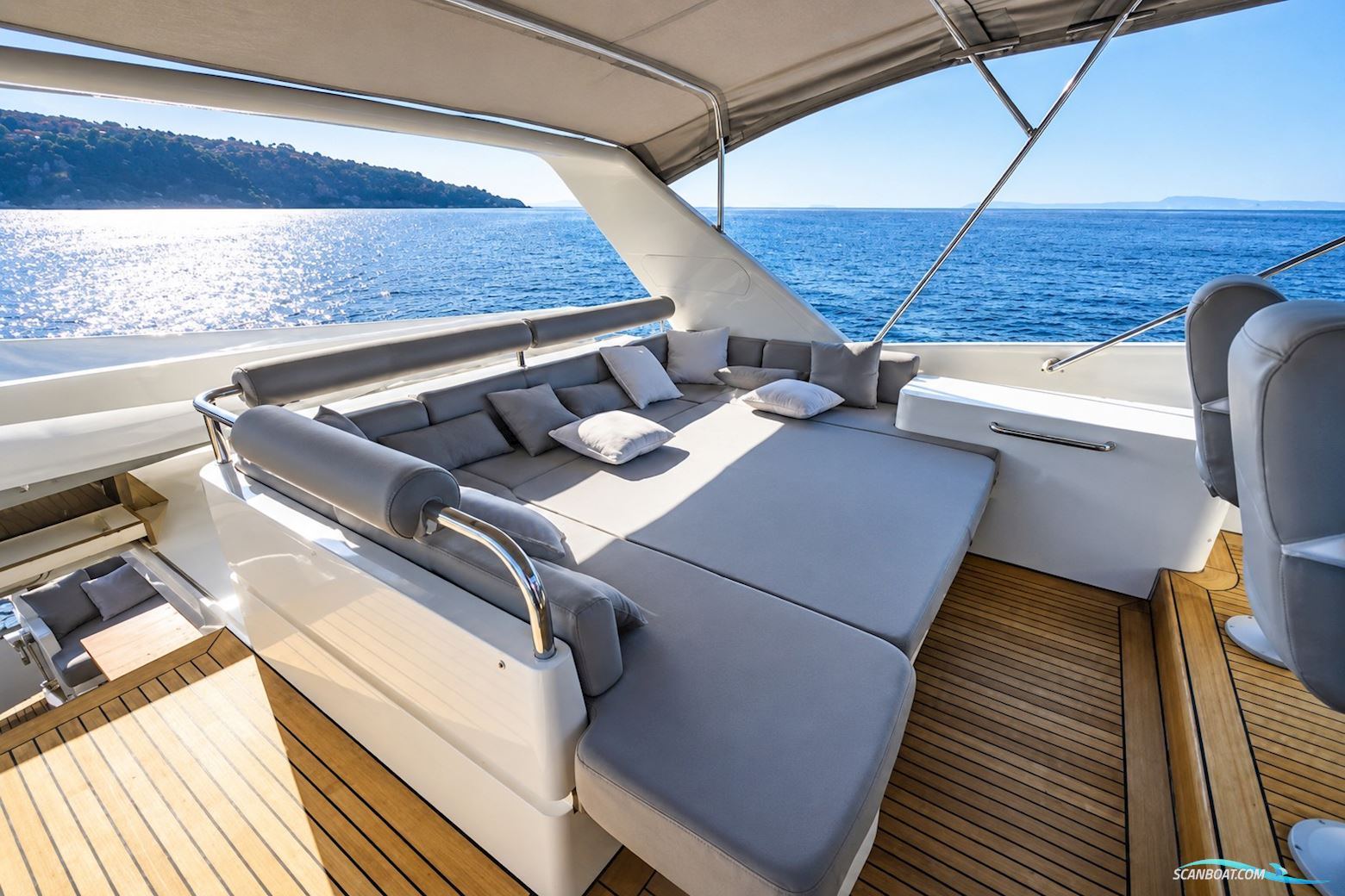 Moonen 68 Flybridge