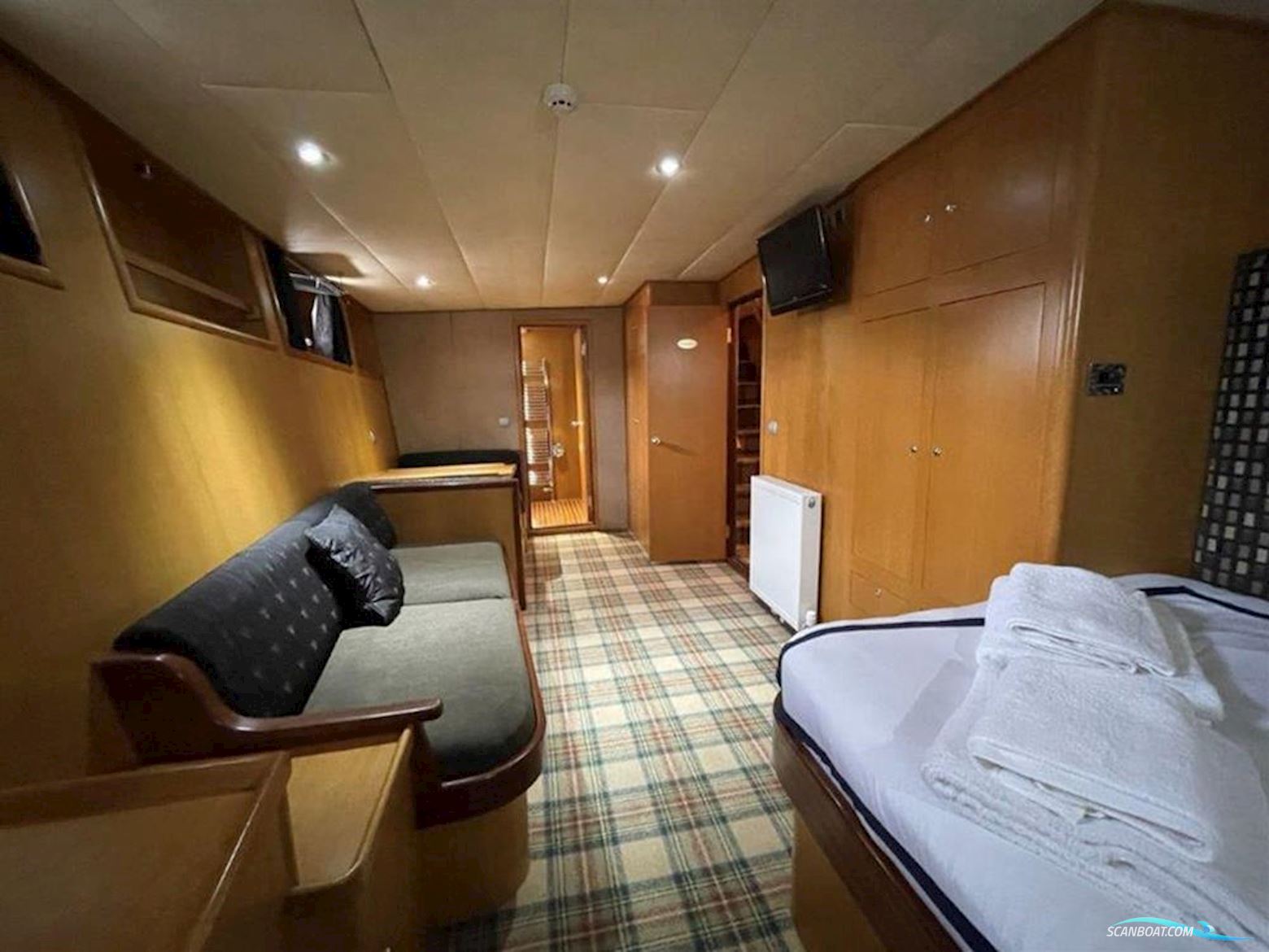 Motor Yacht Karadeniz 34m