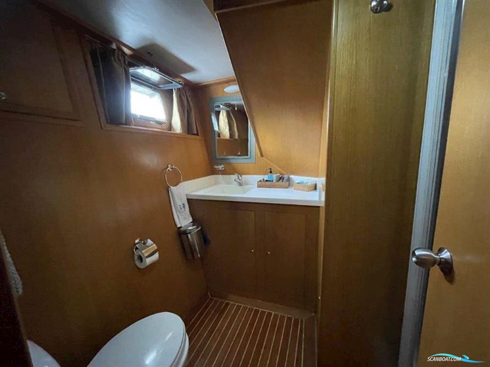 Motor Yacht Karadeniz 34m
