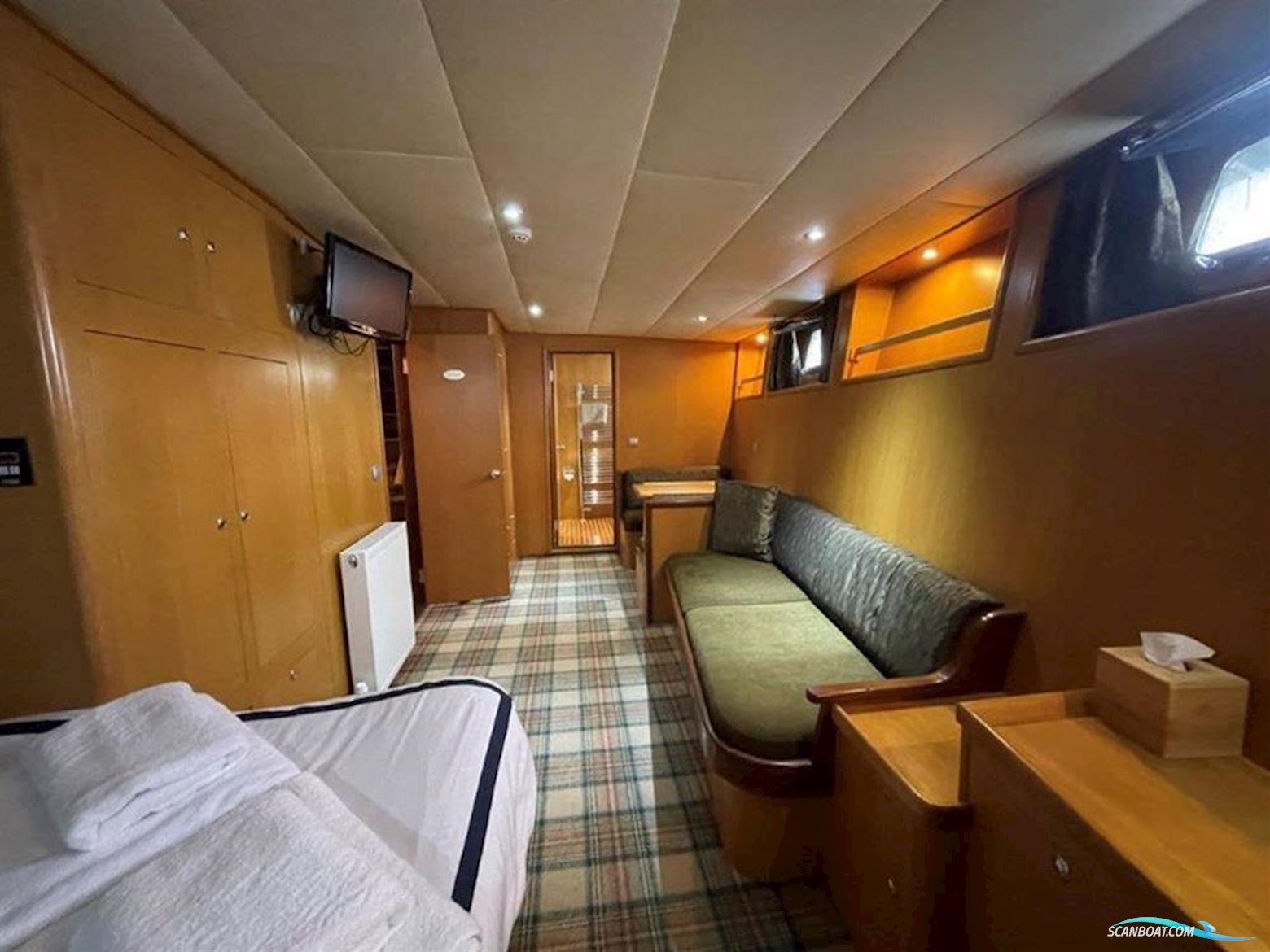 Motor Yacht Karadeniz 34m