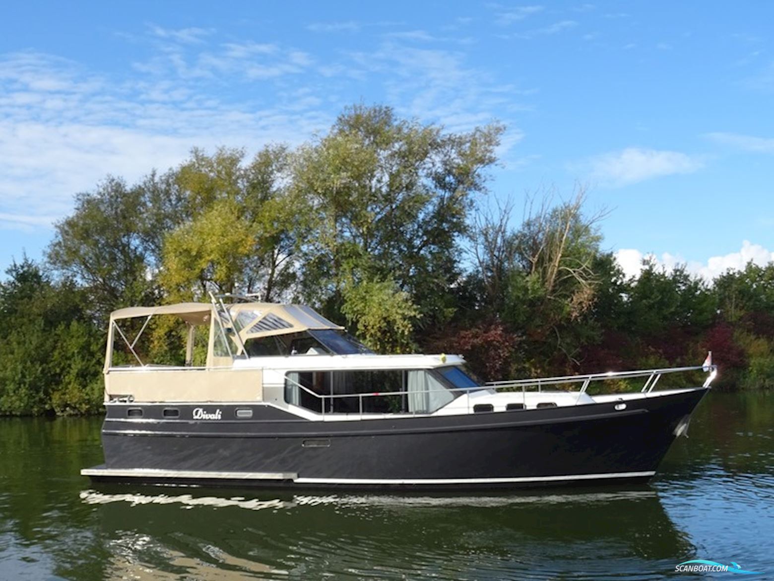 Motorkruiser 12.50 Divali Motorboot 2000, mit Iveco Aifo motor, Niederlande