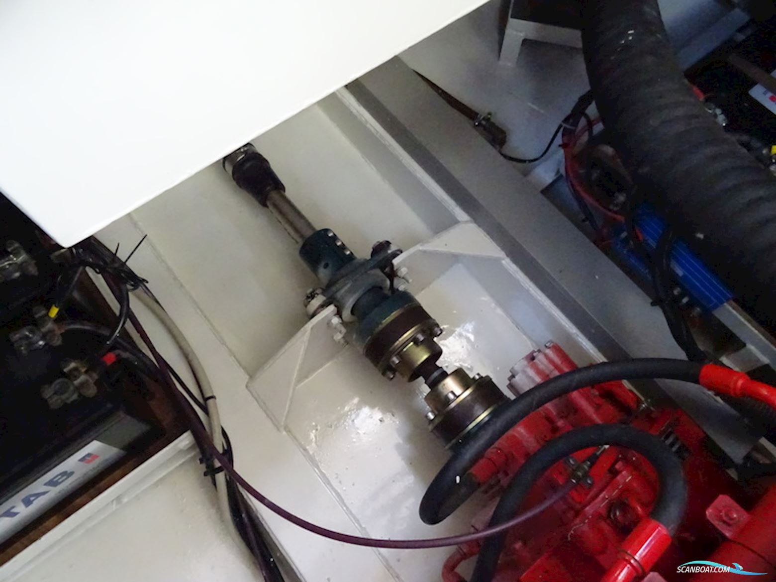 Motorkruiser 12.50 Divali