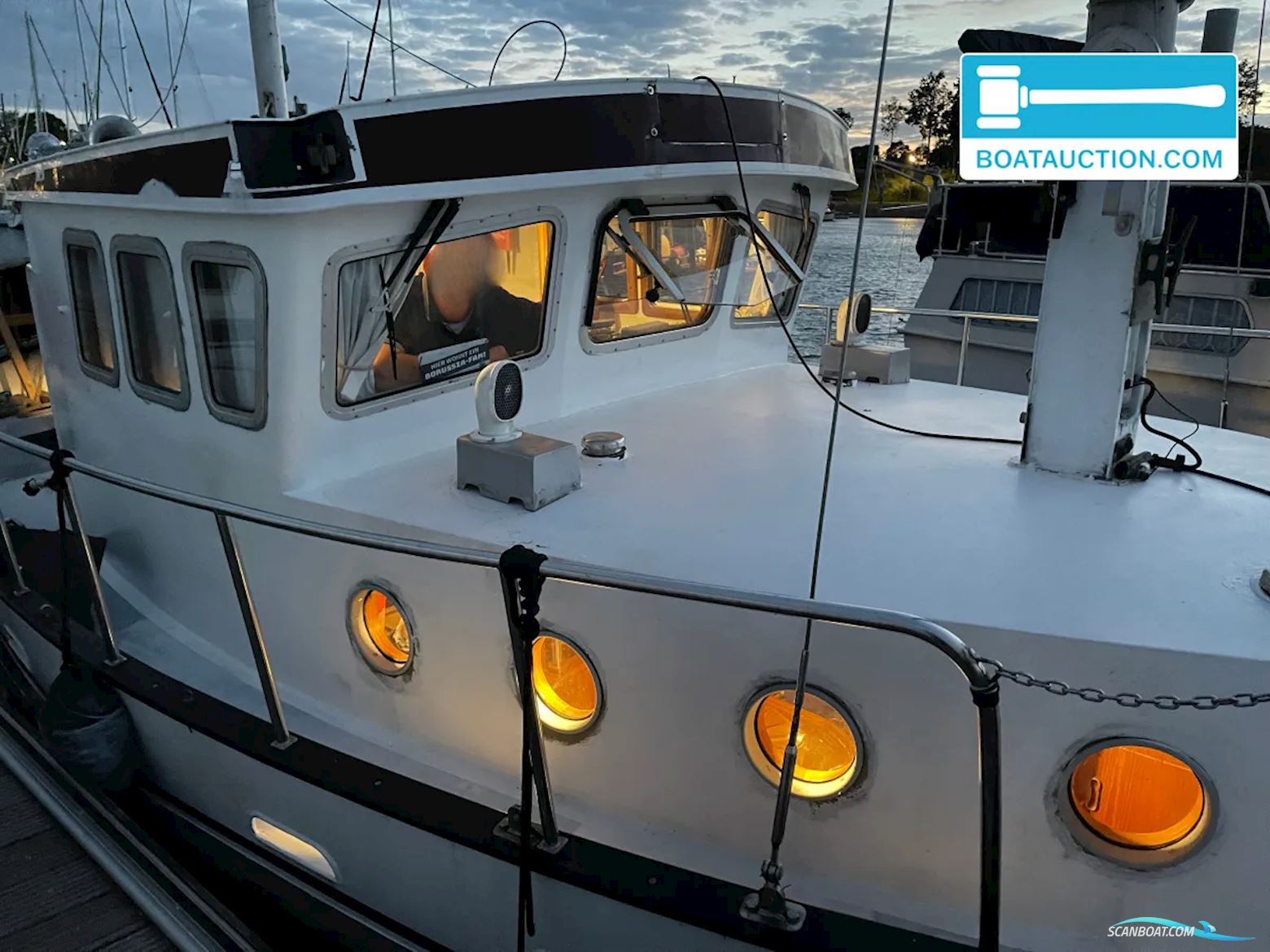 Motorsailor 1100
