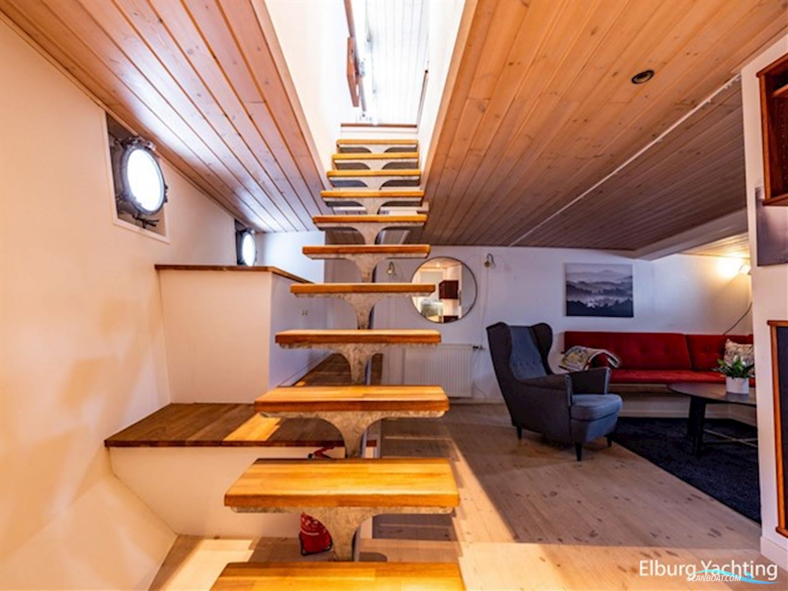 Motoryacht Cape Heima  - Wonen op het water 