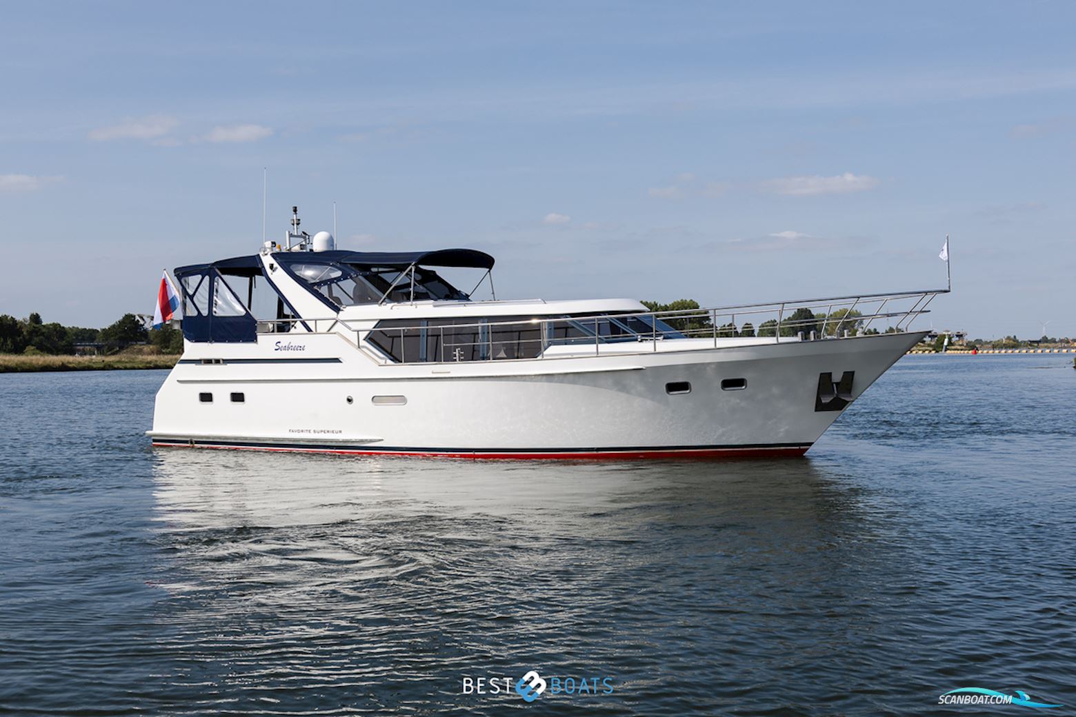 Mulder 48 Futura Favorite Superieur Motorboot 1995, mit Perkins Sabre is een dieselmotor van het Britse merk Perkins, dat wereldwijd bekendstaat om zijn betrouwbare, duurzame en onderhoudsvriendelijke moto motor, Niederlande