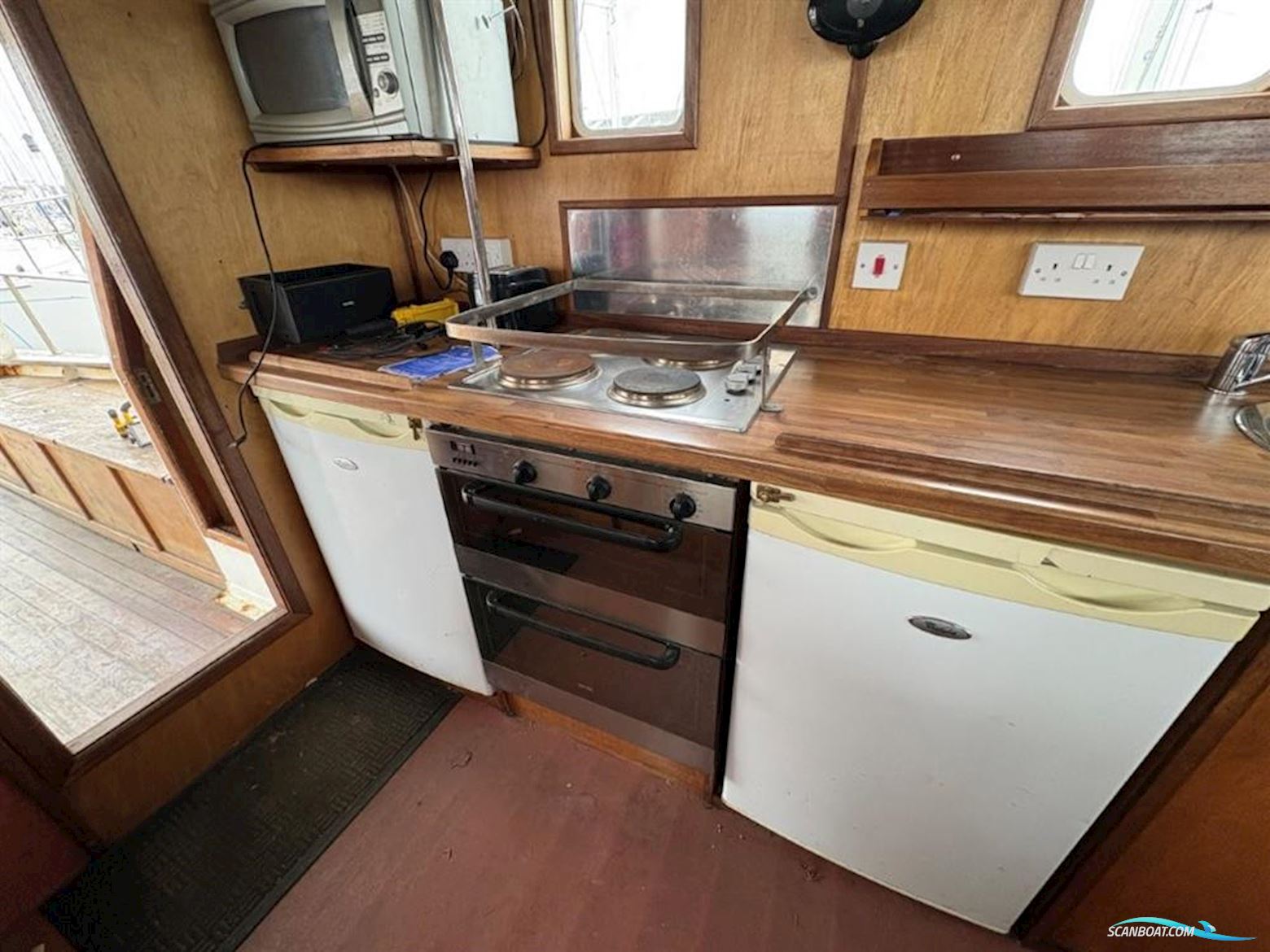 MV 42