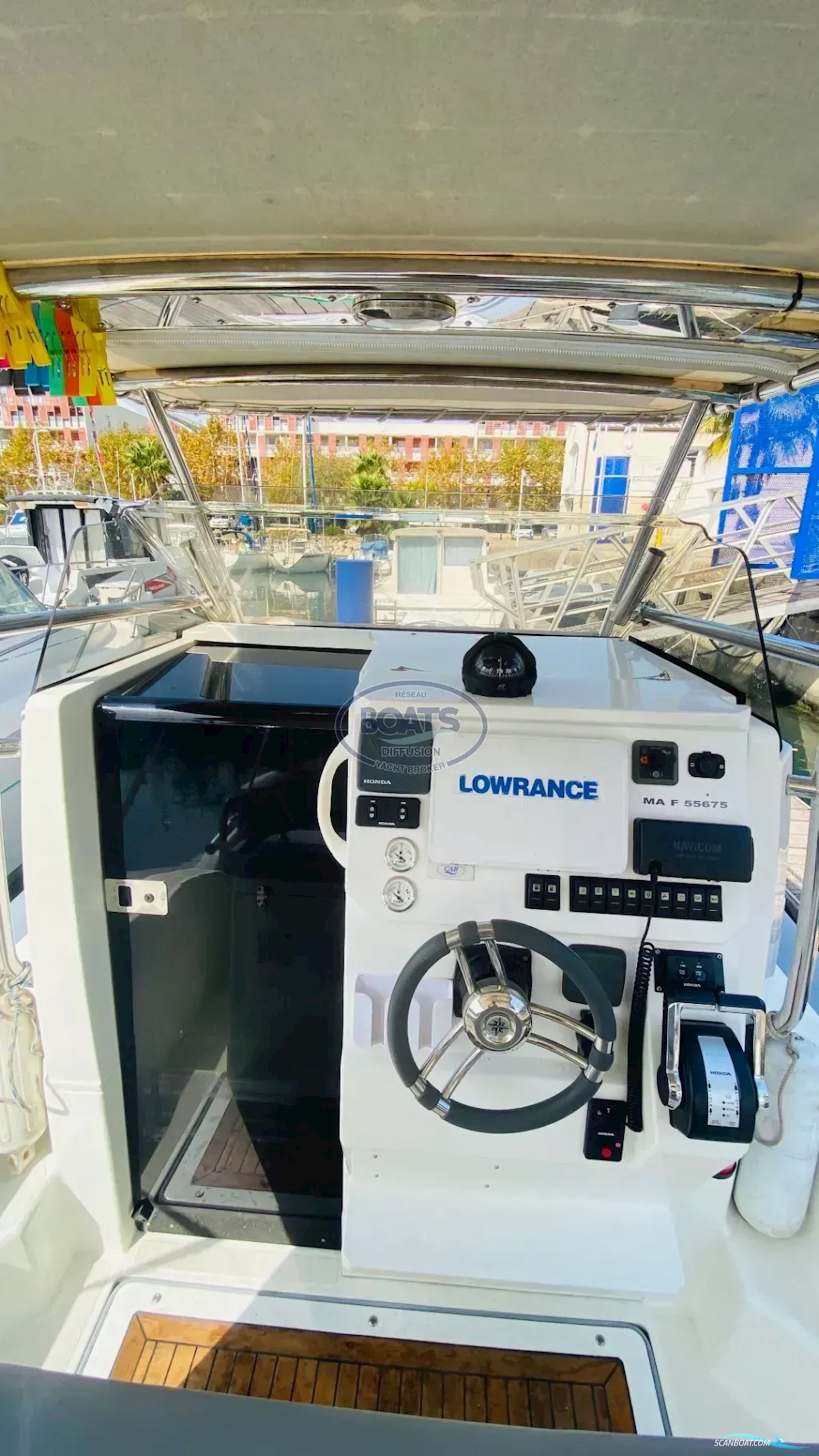 NAUTICA CAB SILVERADO 9