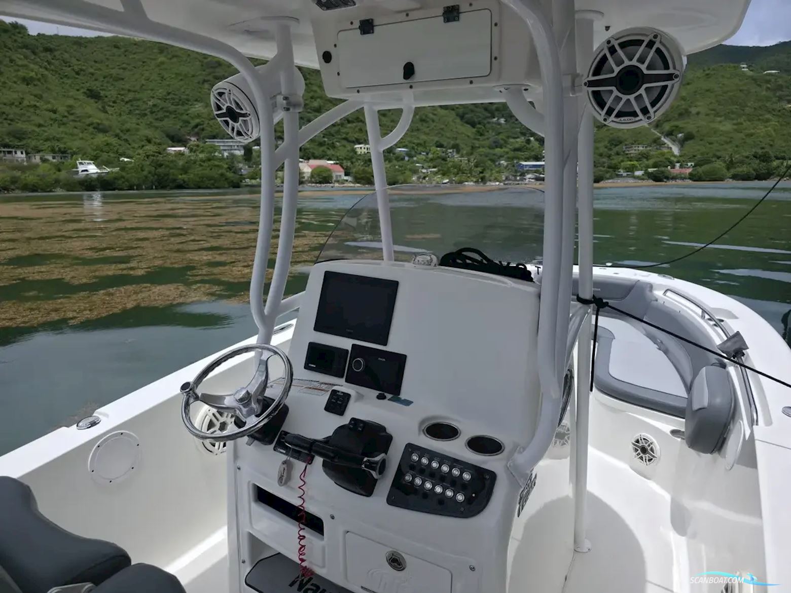 Nauticstar 2602 Legacy