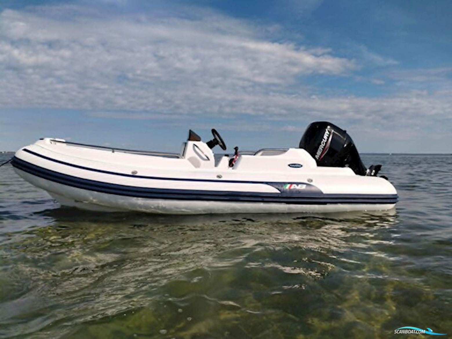 NAUTILUS DLX 14 m. Mercury 60hk