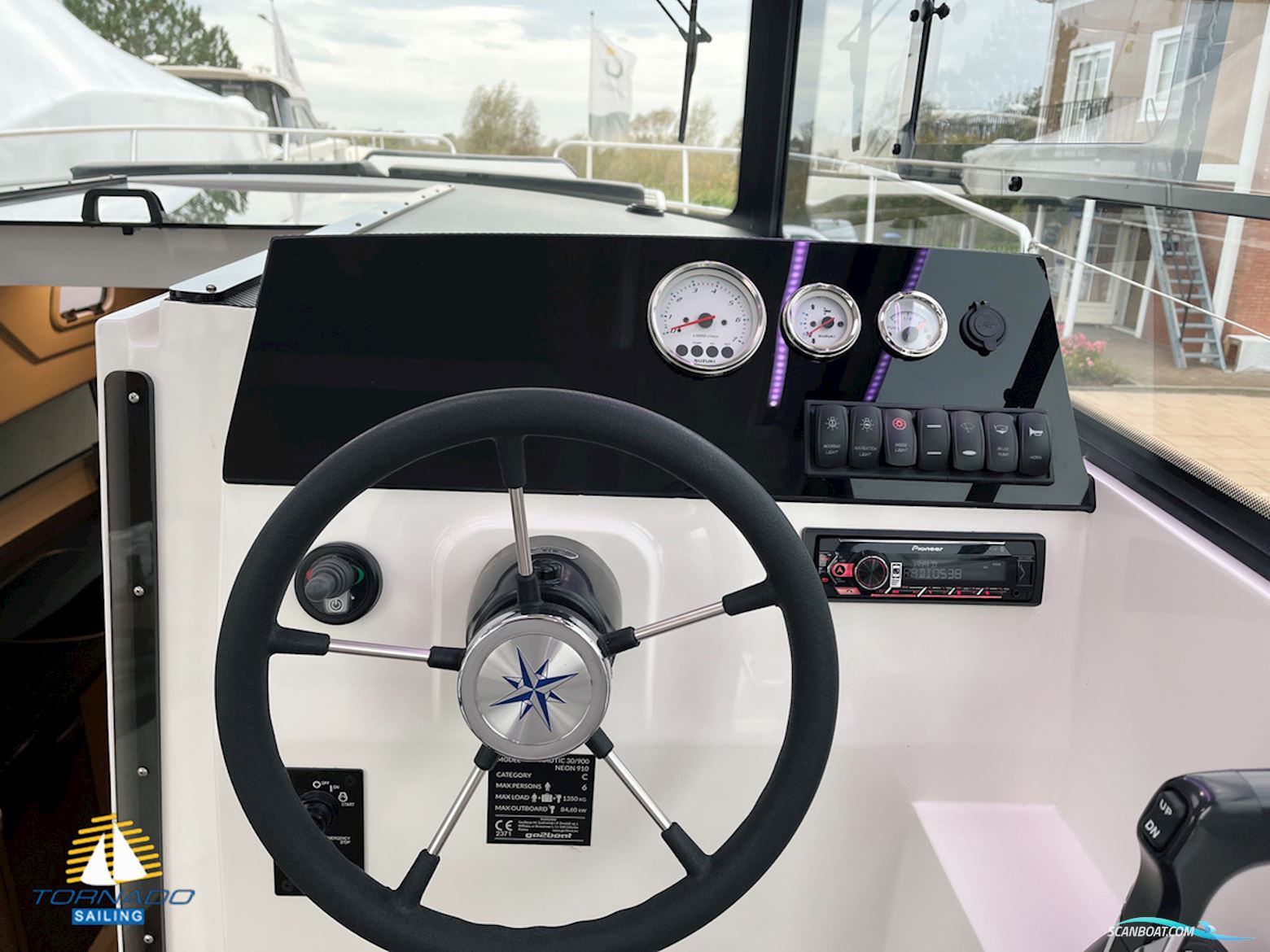 Neon 910
