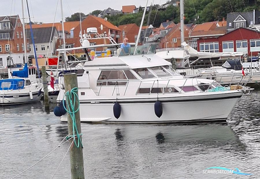Neptunus 106 m/Flybridge Motorboot 1988, mit Volvo Penta Tamd 41A motor, Dänemark
