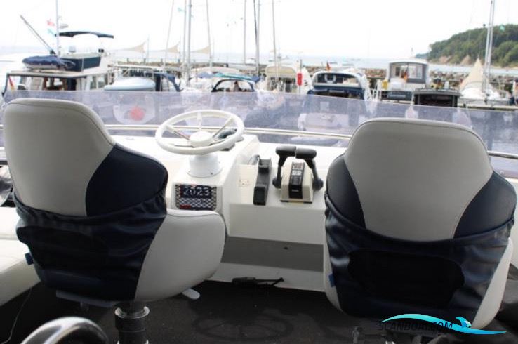 Neptunus 138 Sedan Fly