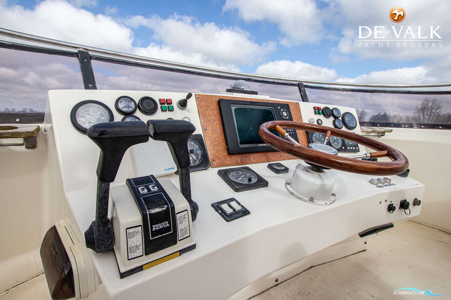 Neptunus 145 Flybridge