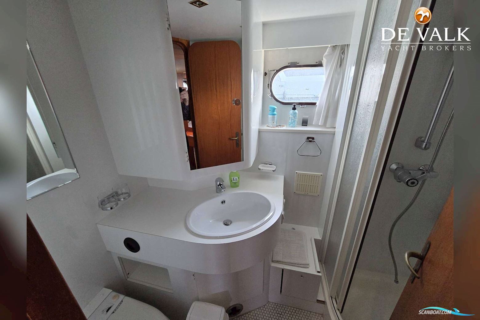 Neptunus 196 Flybridge