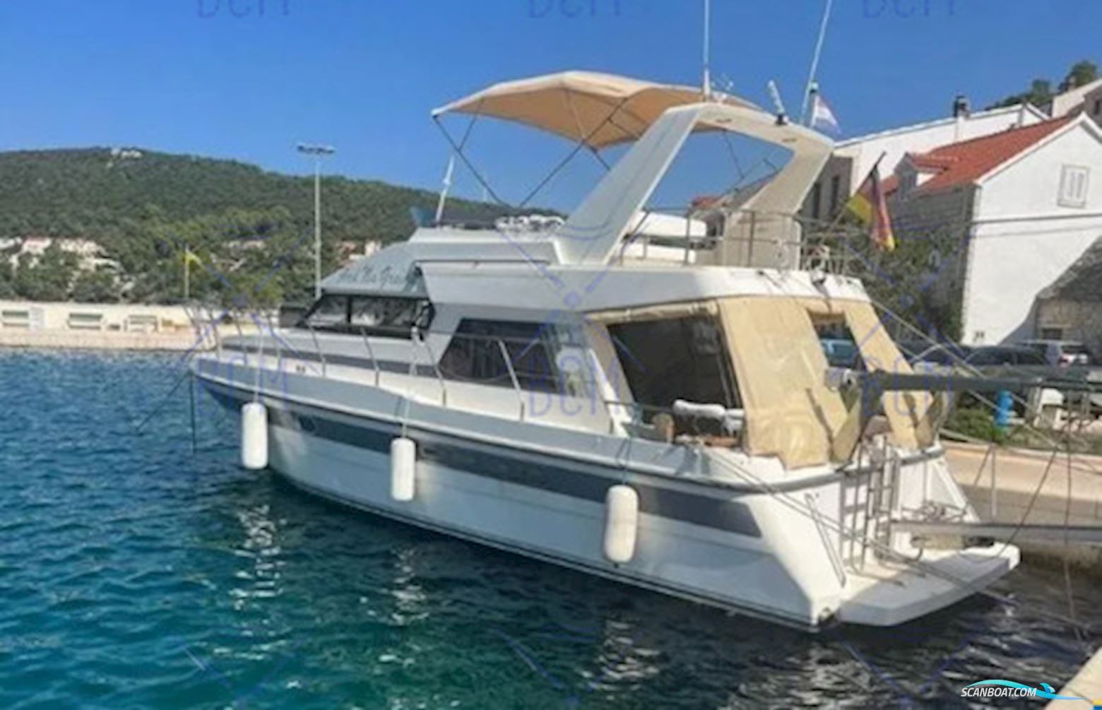 Neptunus Yachts 138 Fly Motorboot 1991, mit Iveco 8361 motor, Kroatien