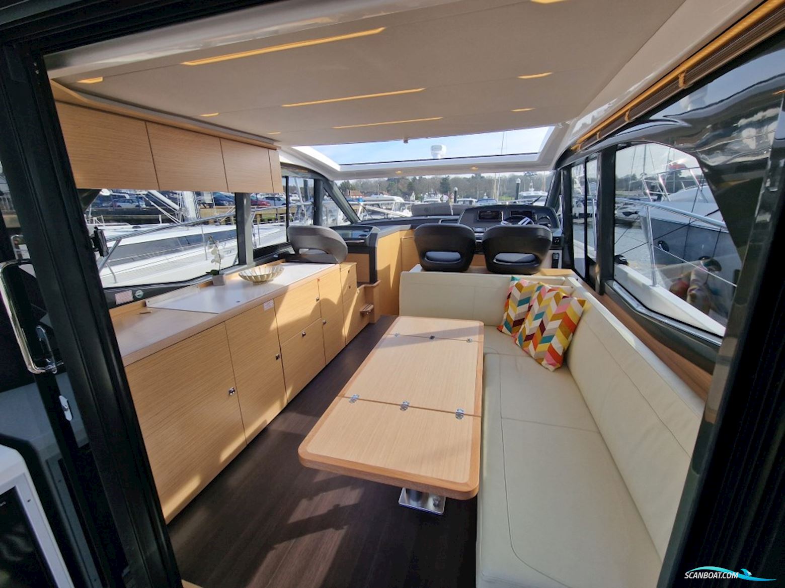 New Bavaria R40 Coupe