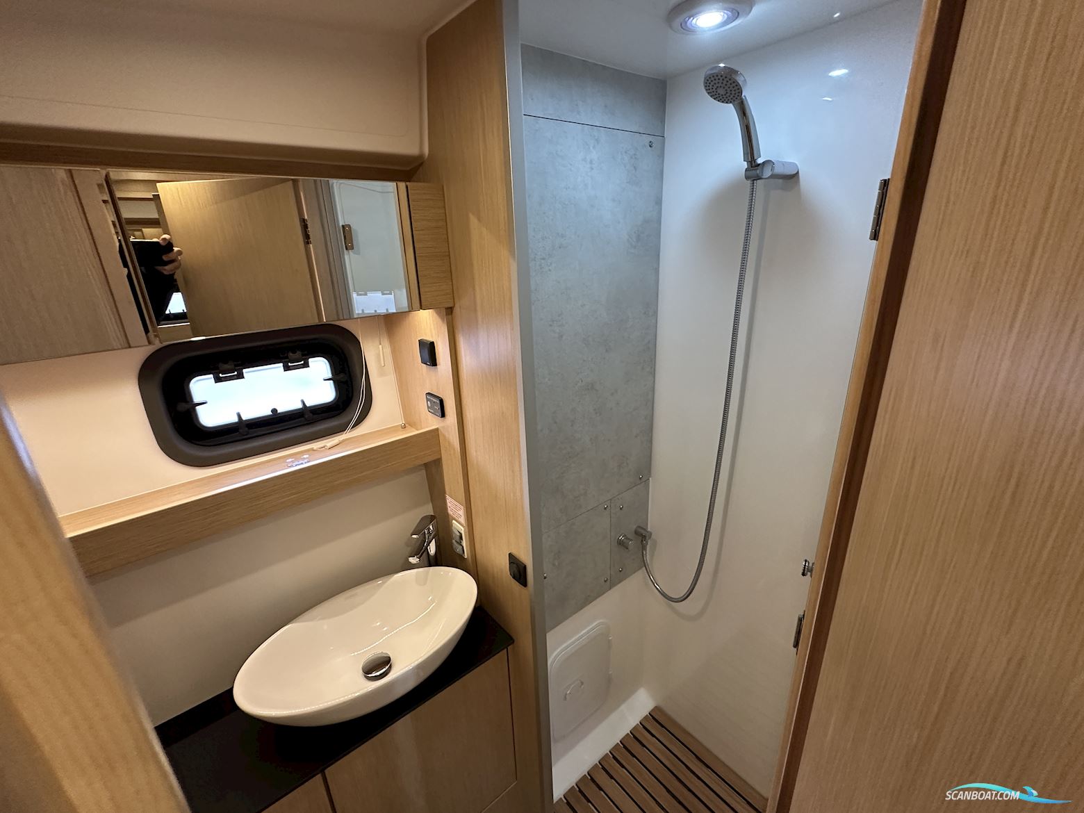 New Bavaria SR41 Coupe