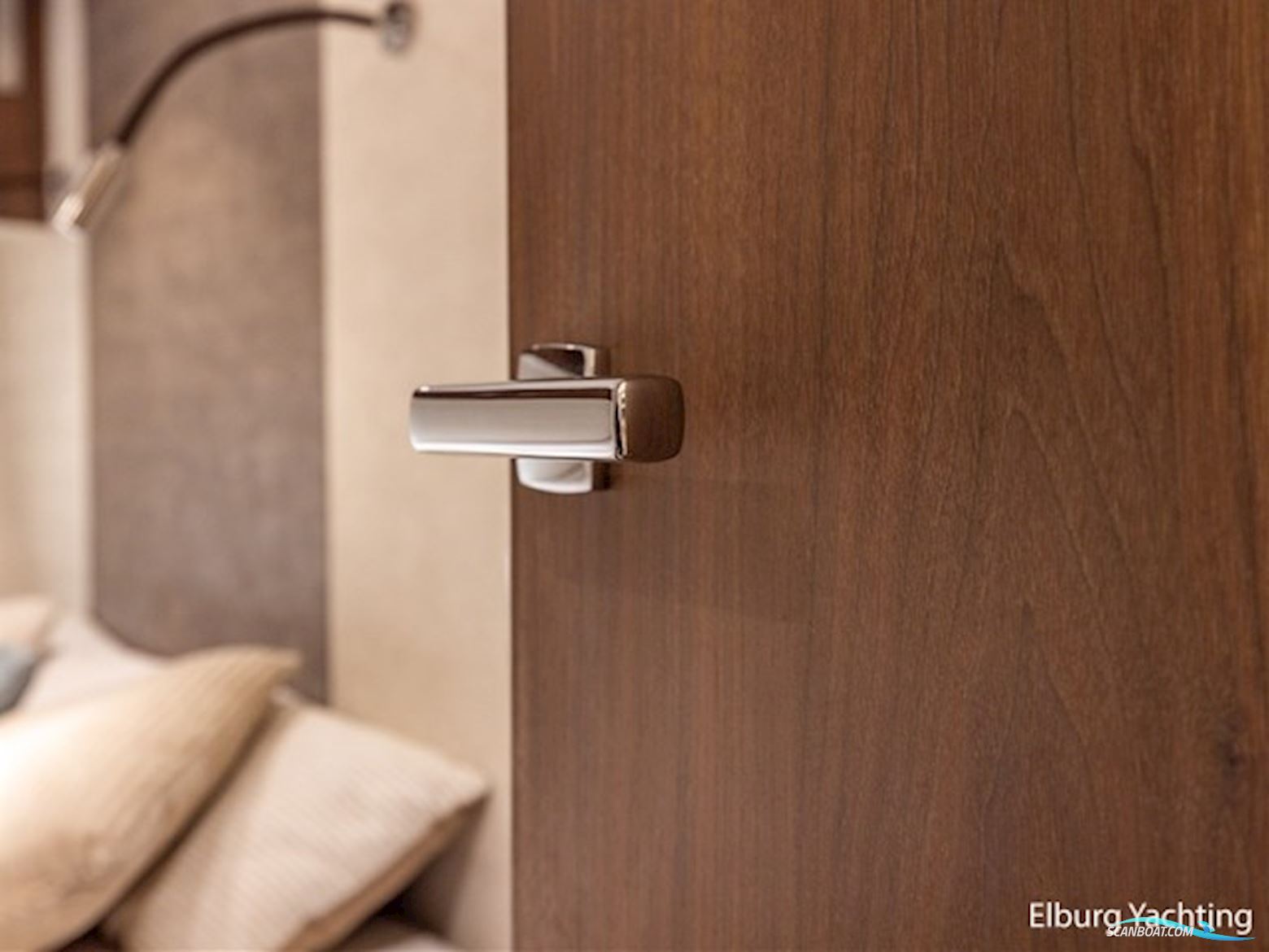 NG Explorer 50 - MY Wild Thing