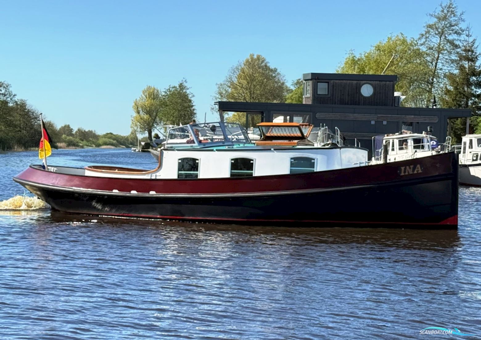 Nieuwveld Custom Build Aluminium Sleper