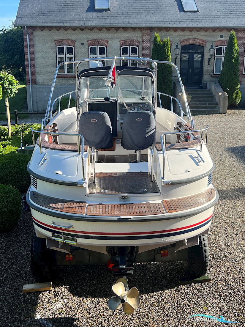 Nimbus 250 R