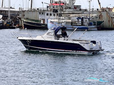 Nimbus 26 Nova Motorboot 2000, mit Volvo Penta KAD 44 motor, Dänemark