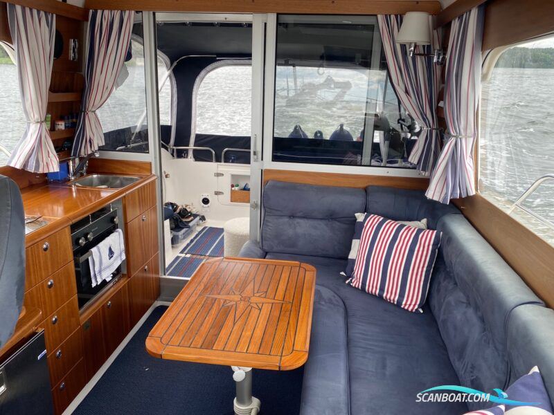 Nimbus 320 Coupe