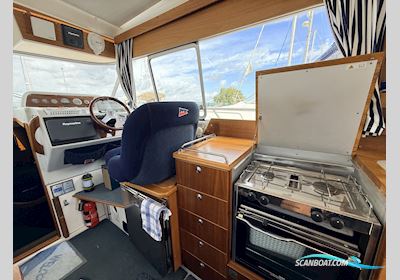 NIMBUS 320 Motorboot 2004, mit Volvo Penta motor, England