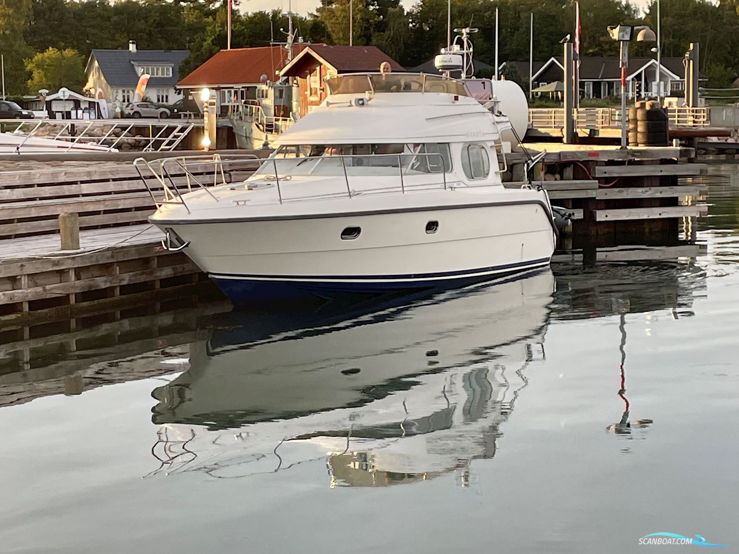 Nimbus 33 Avanta fly