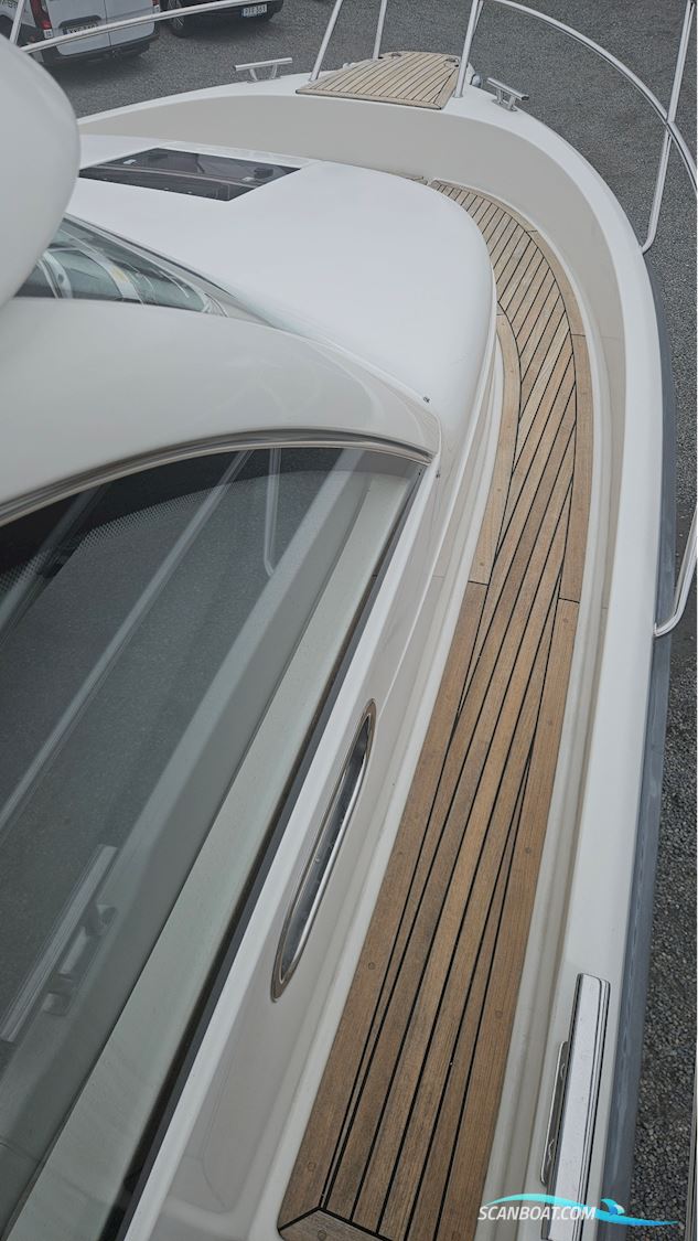 Nimbus 335 Coupe